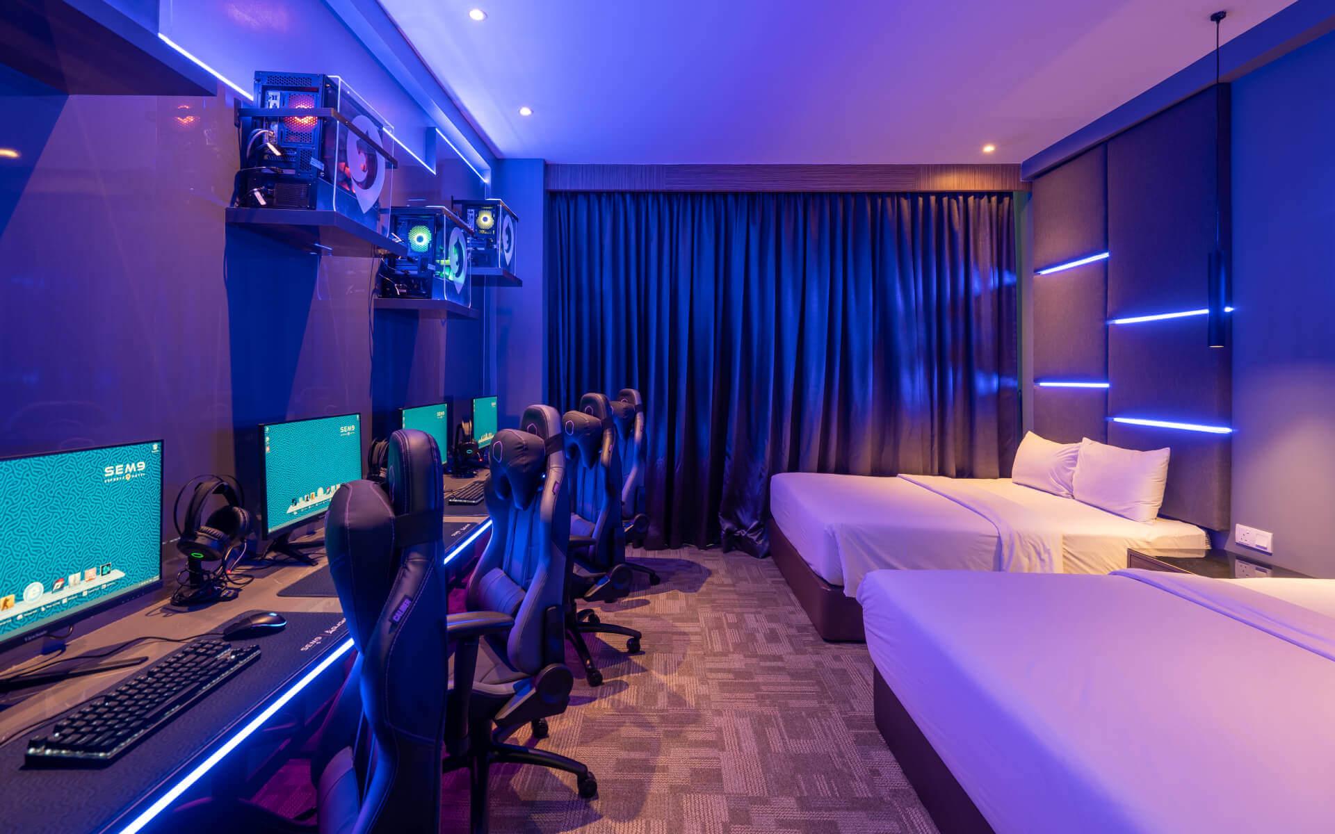 Hotel Khusus Gamers Pertama Hadir dengan Kursi dan PC Gaming di Malaysia - Bountie